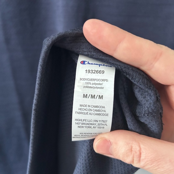 New Men Champion Navy Blue Athletic T-Shirt Size M - Picture 4 of 4